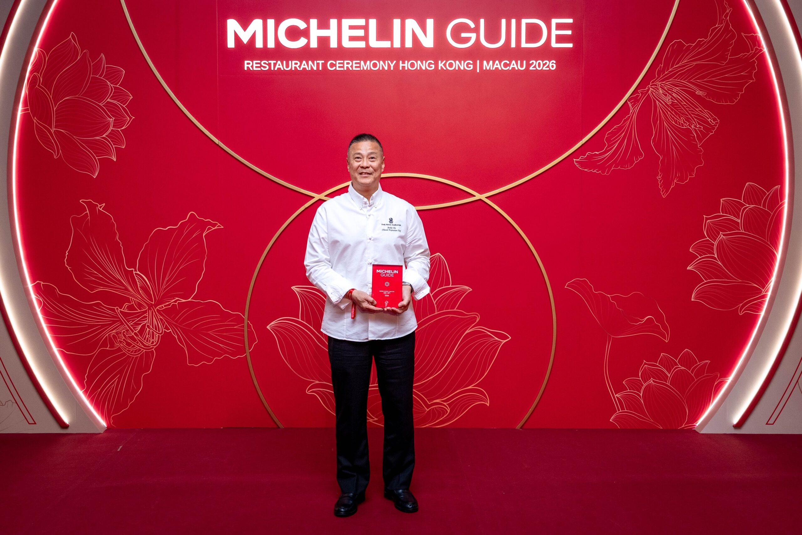 由澳门丽思卡尔顿酒店中餐行政总厨何汉升掌舵的丽轩中餐厅已连续十年摘获“米其林一星”殊荣。
